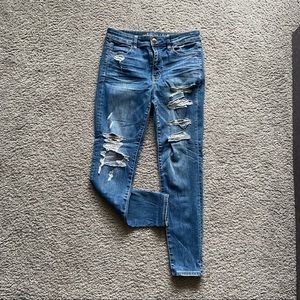 AE Skinny Jean—distressed